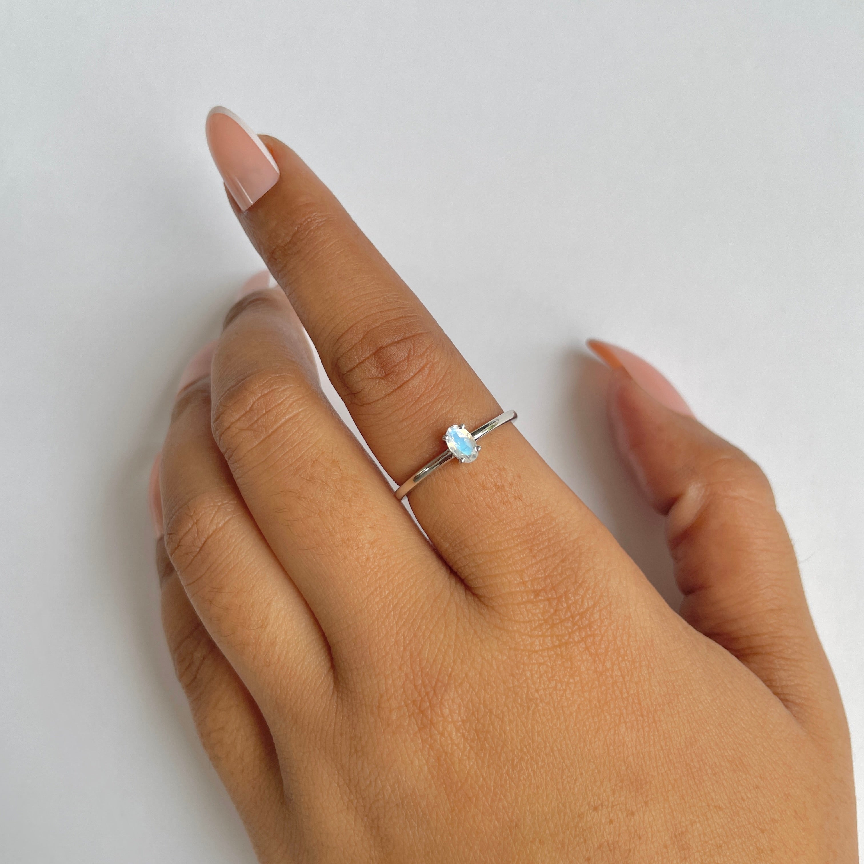 Moonstone Ring-(RBM-RDR-2459.)