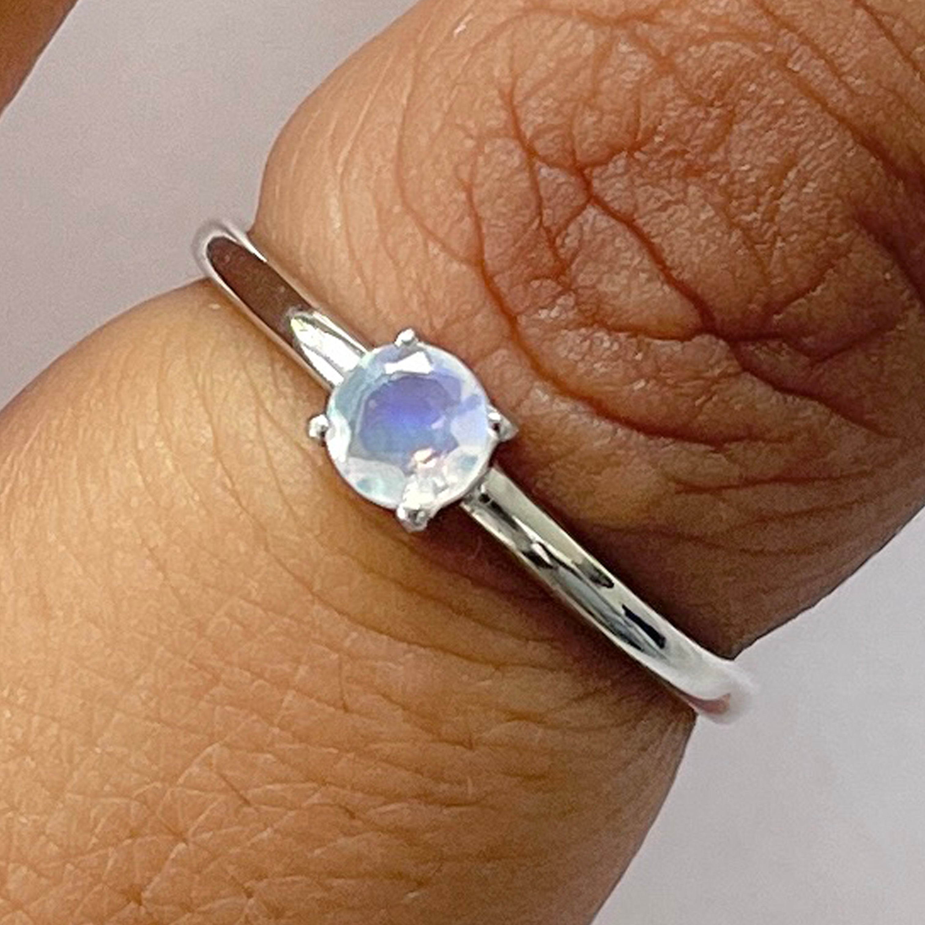 Moonstone Ring-(RBM-RDR-2462.)