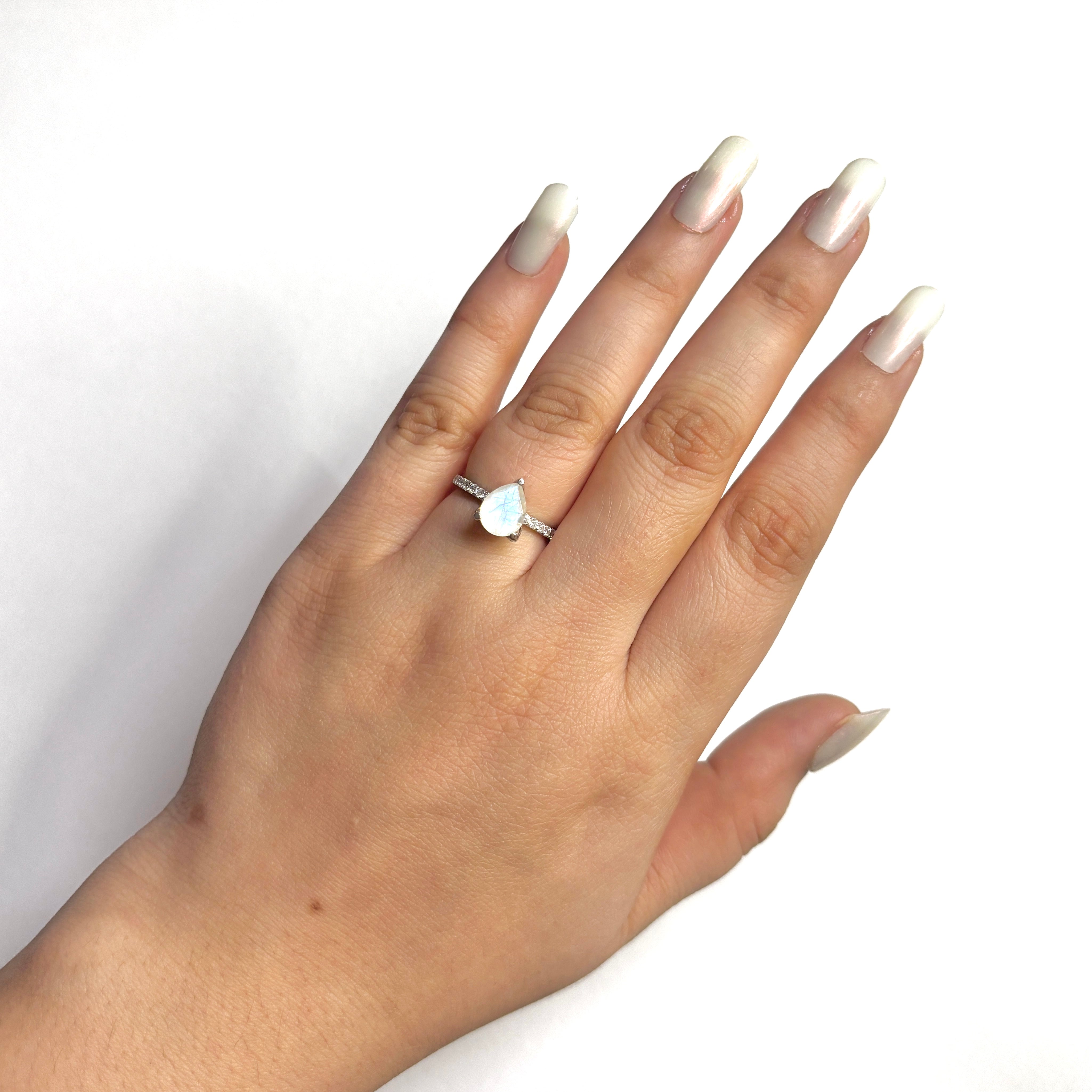 Moonstone Ring-(RBM-RDR-2860.)