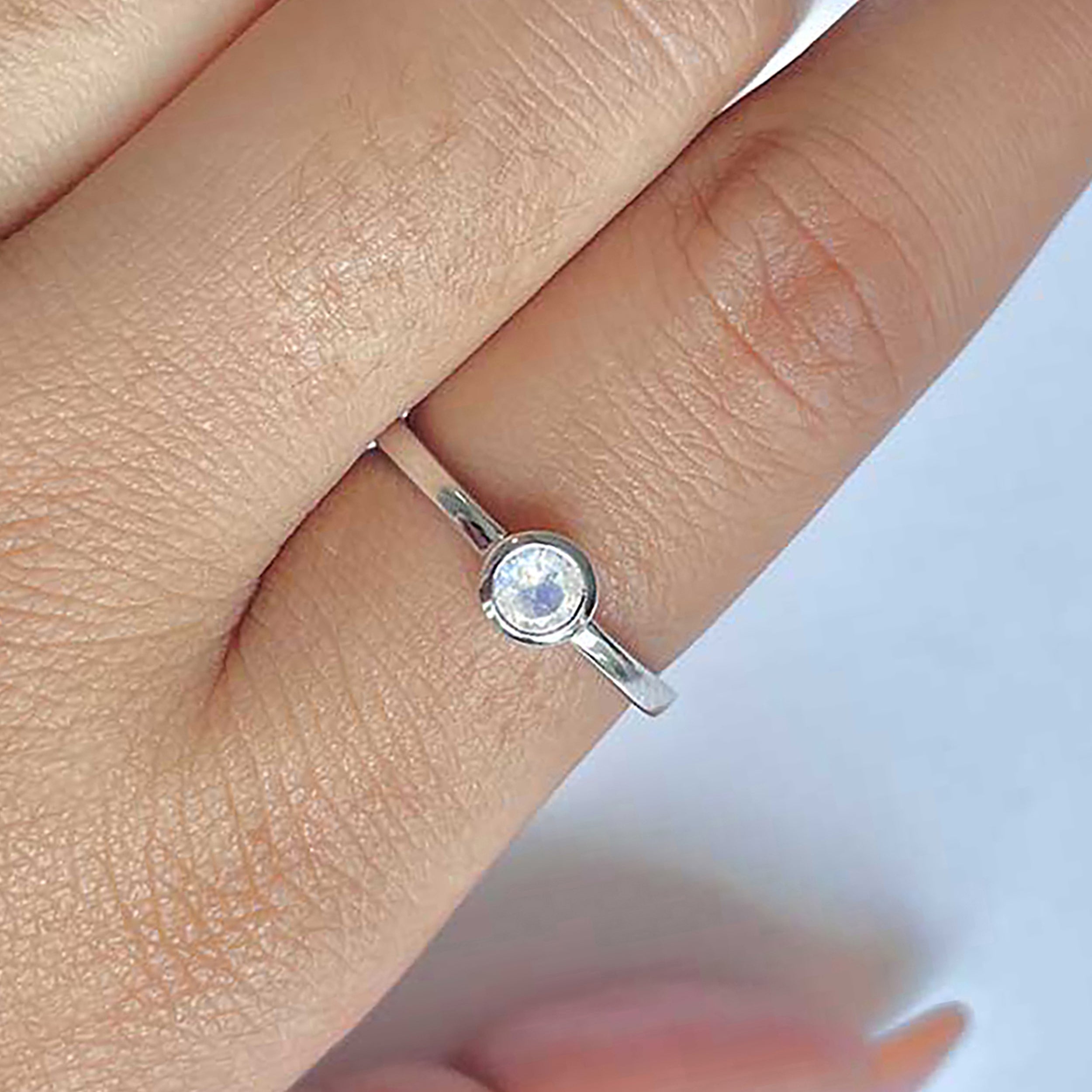 Moonstone Ring-(RBM-RDR-3229.)