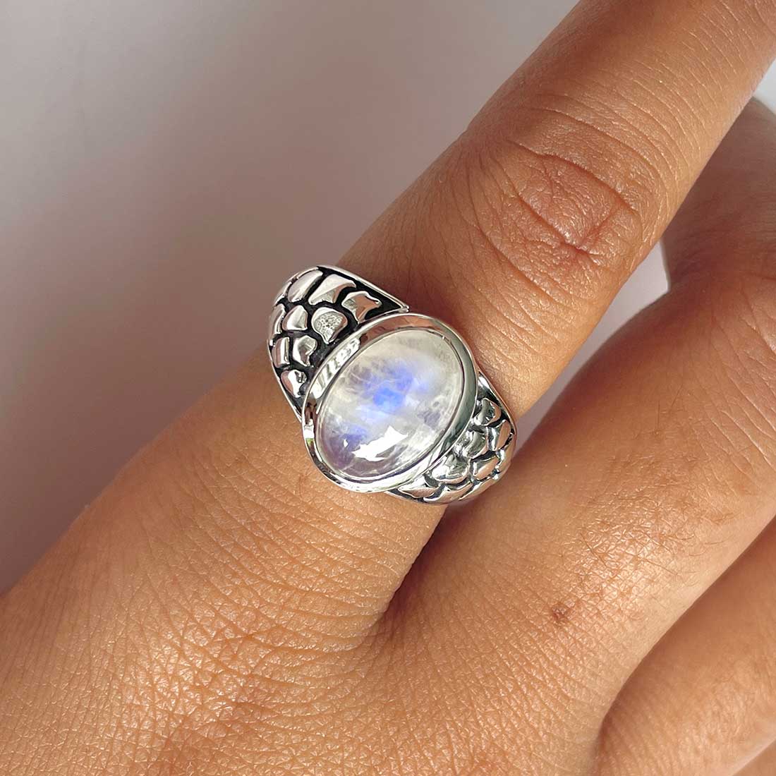 Moonstone Ring-(RBM-RDR-49.)