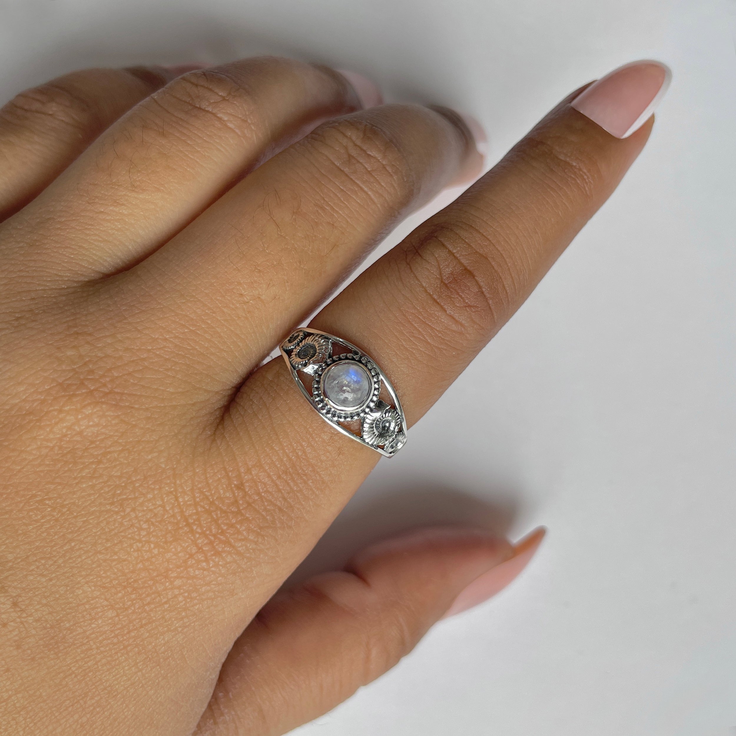 Moonstone Ring-(RBM-RDR-68.)