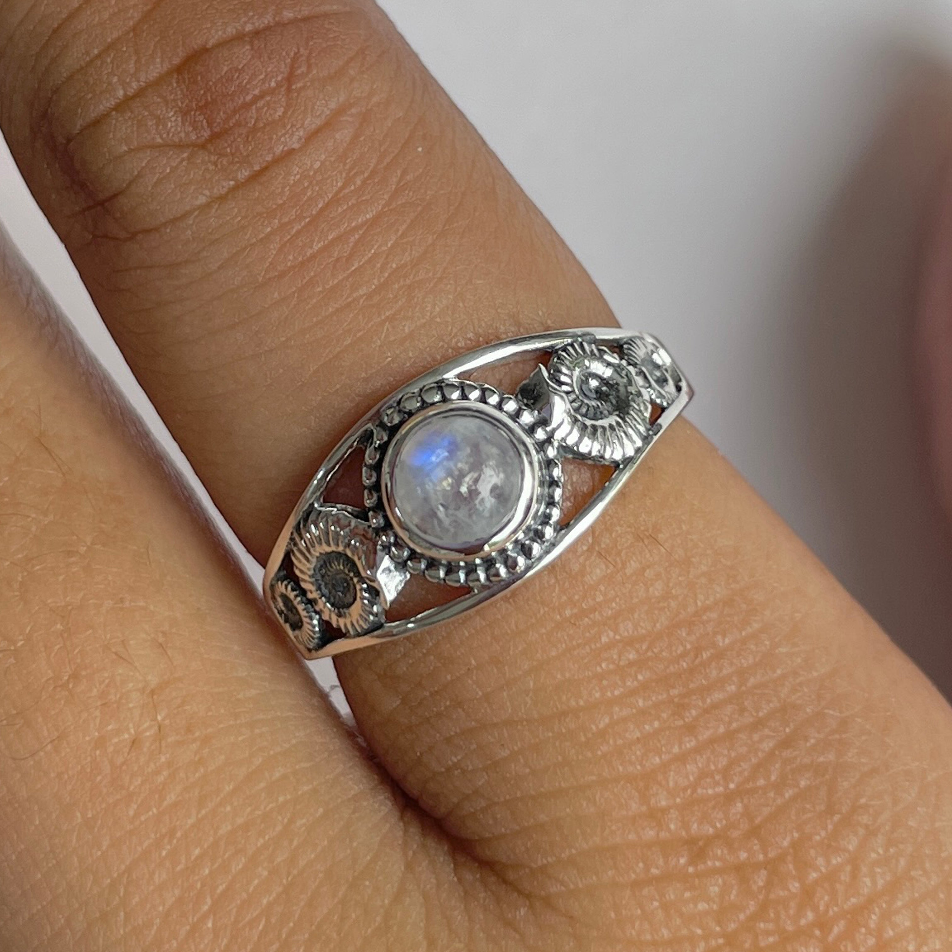 Moonstone Ring-(RBM-RDR-68.)