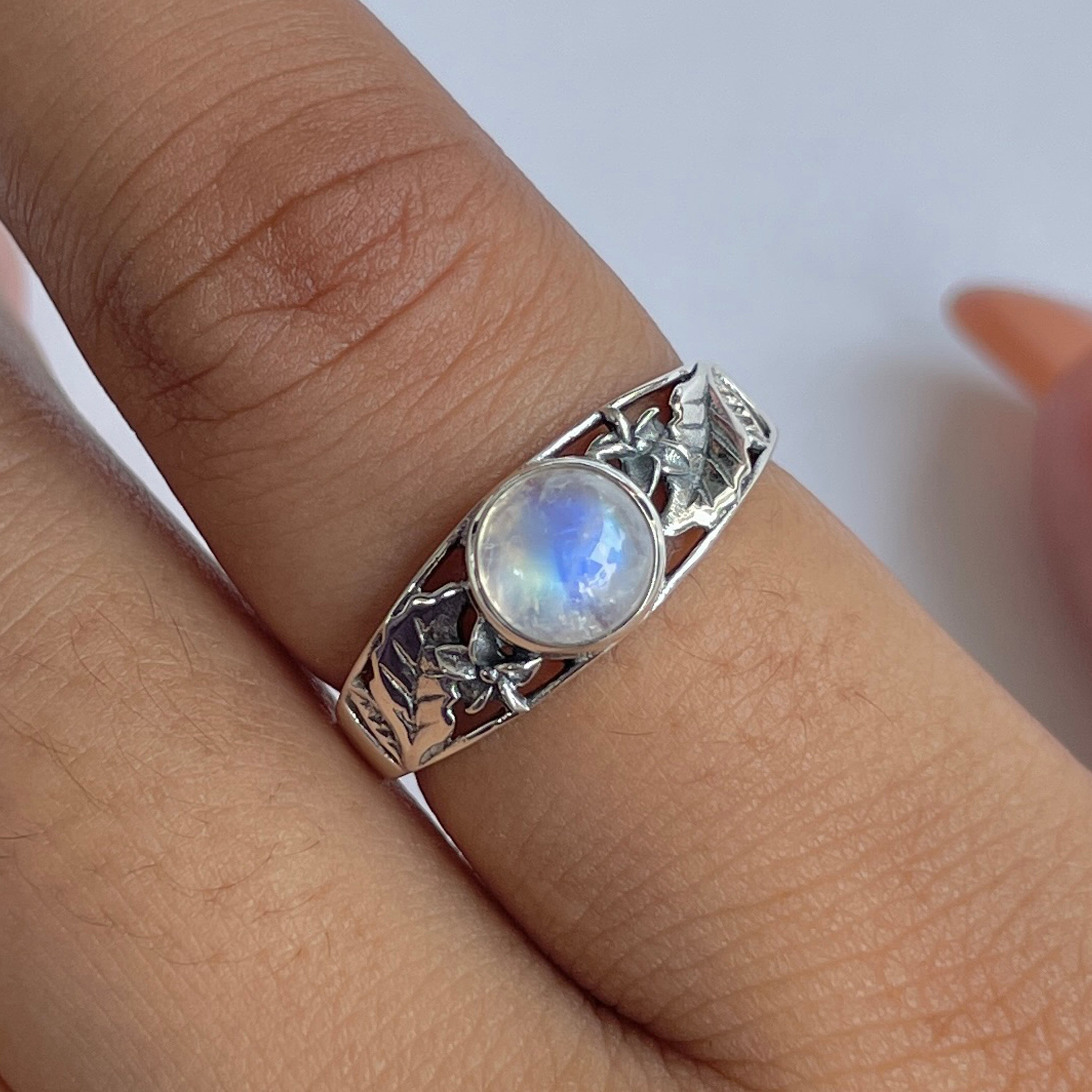 Moonstone Ring-(RBM-RDR-86.)