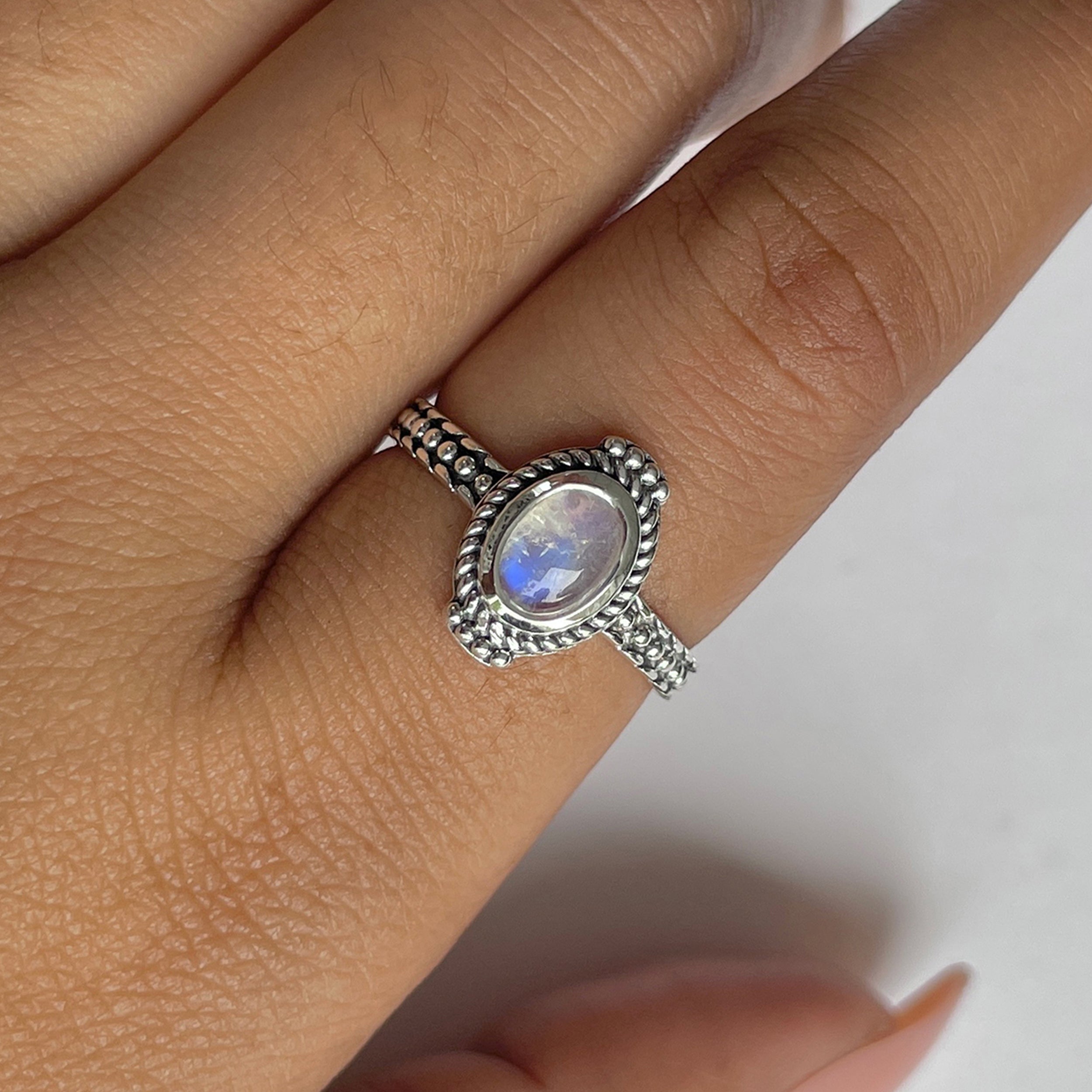 Moonstone Ring-(RBM-RDR-865.)