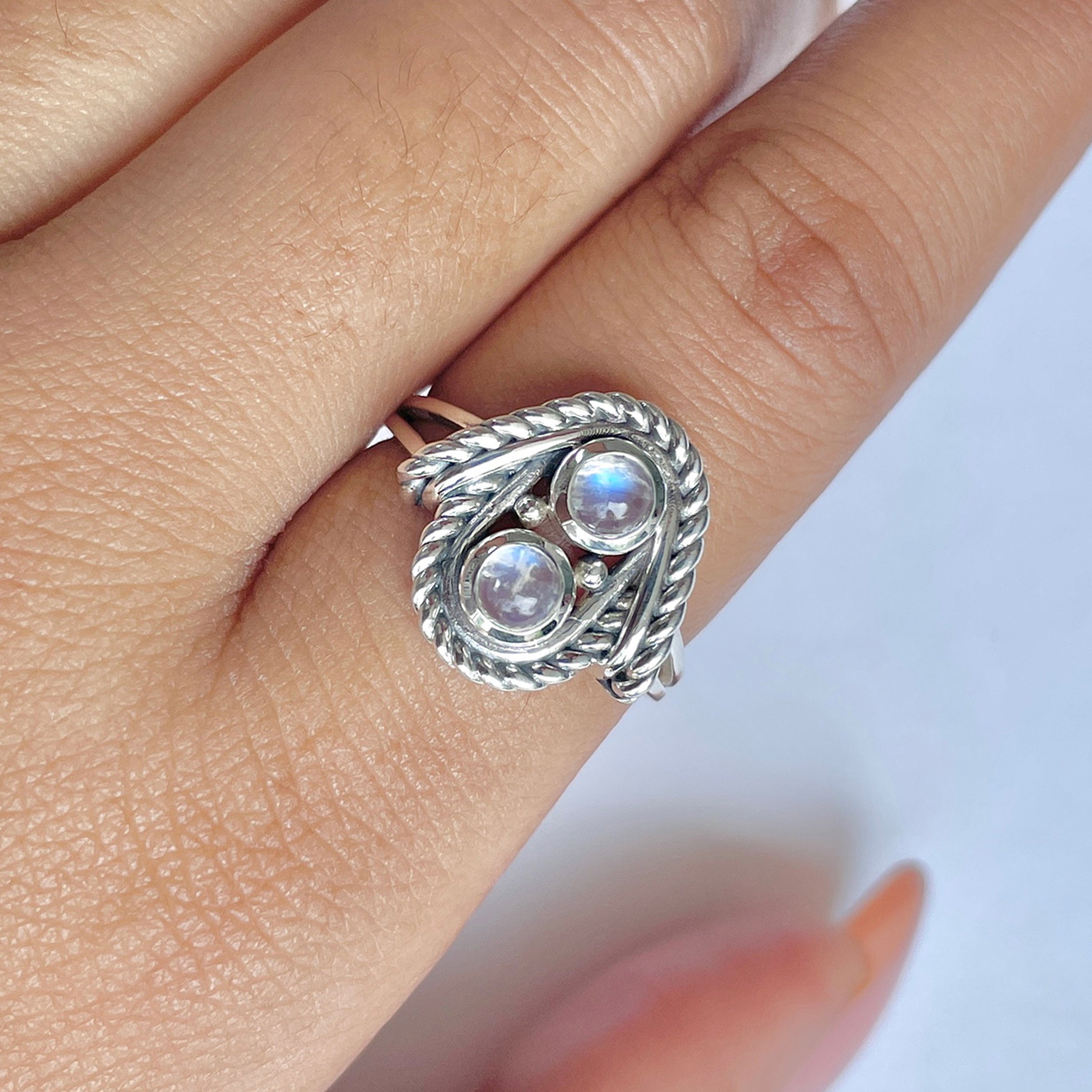 Moonstone Ring-(RBM-RDR-906.)