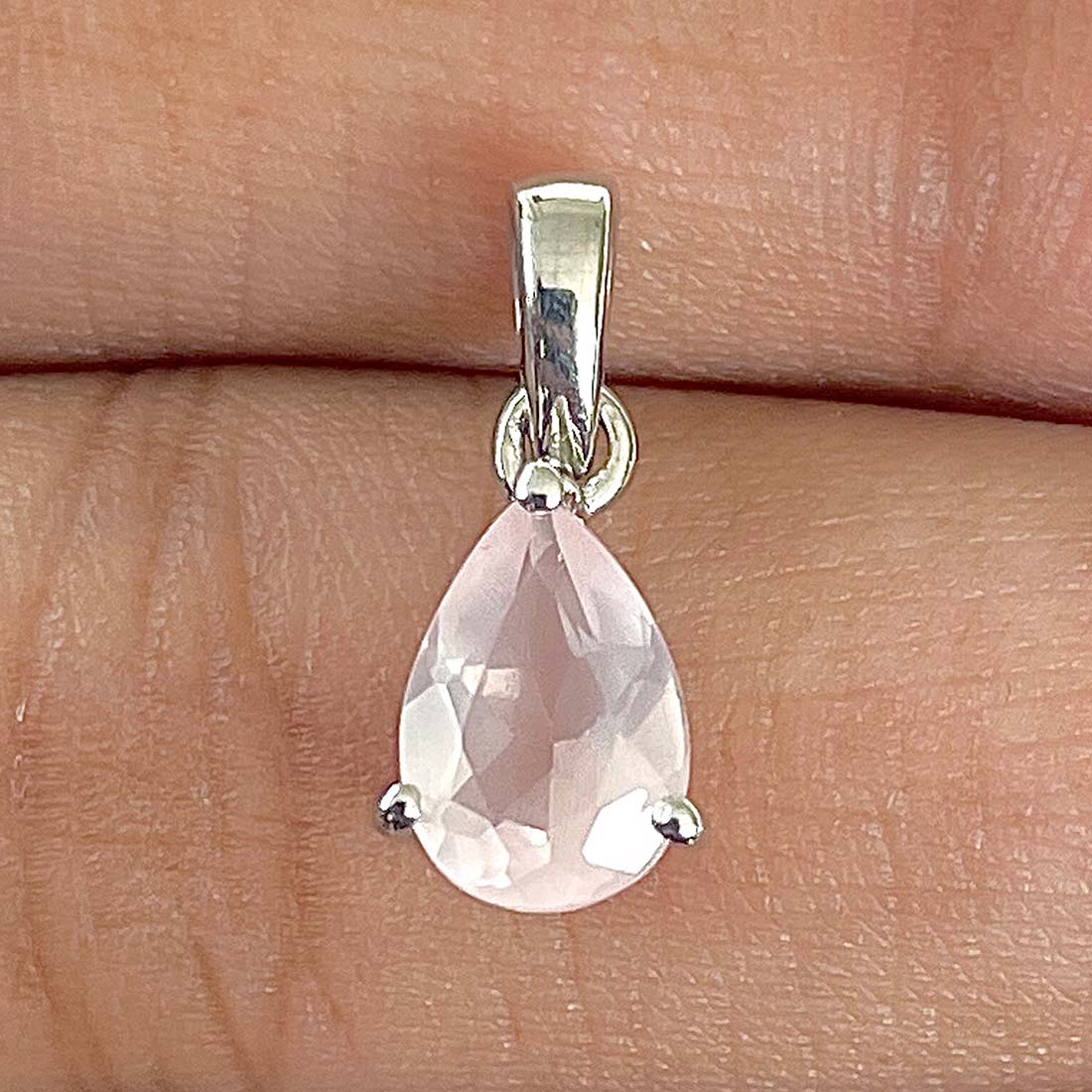 Rose Quartz Pendant-(RSQ-RDP-917)