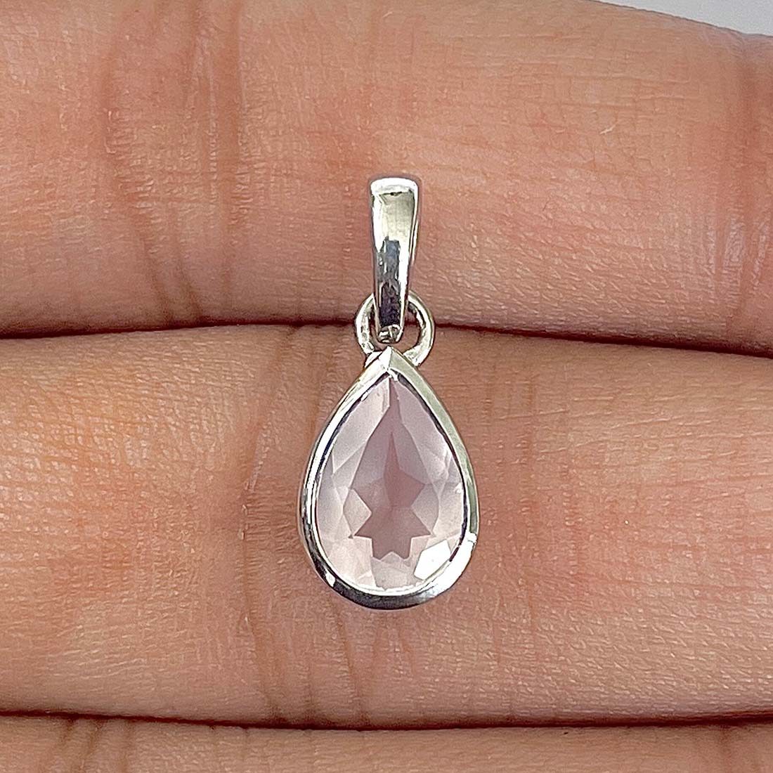 Rose Quartz Pendant-(RSQ-RDP-956)