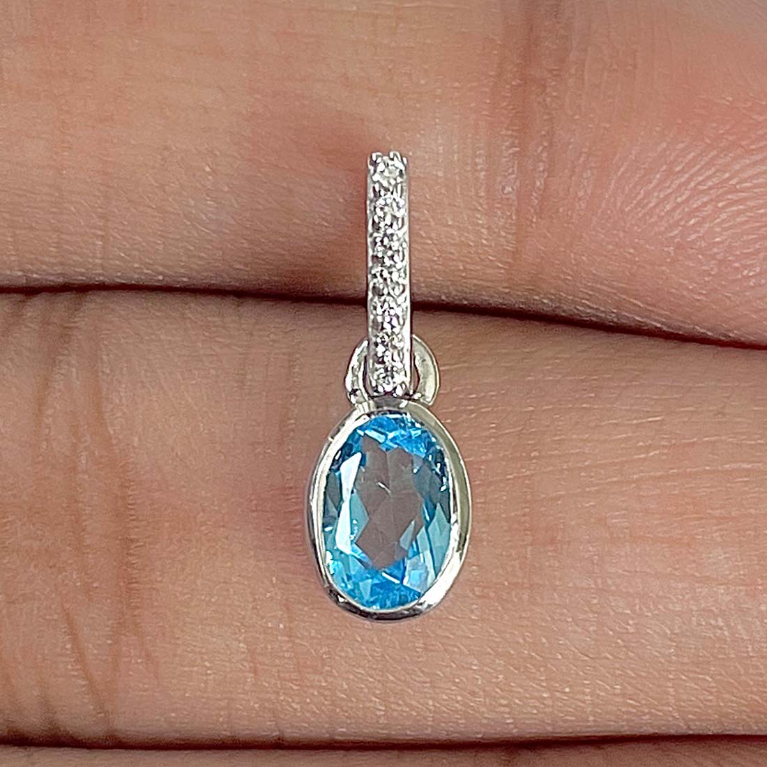 Swiss Blue Topaz Pendant-(SBTZ-RDP-780)