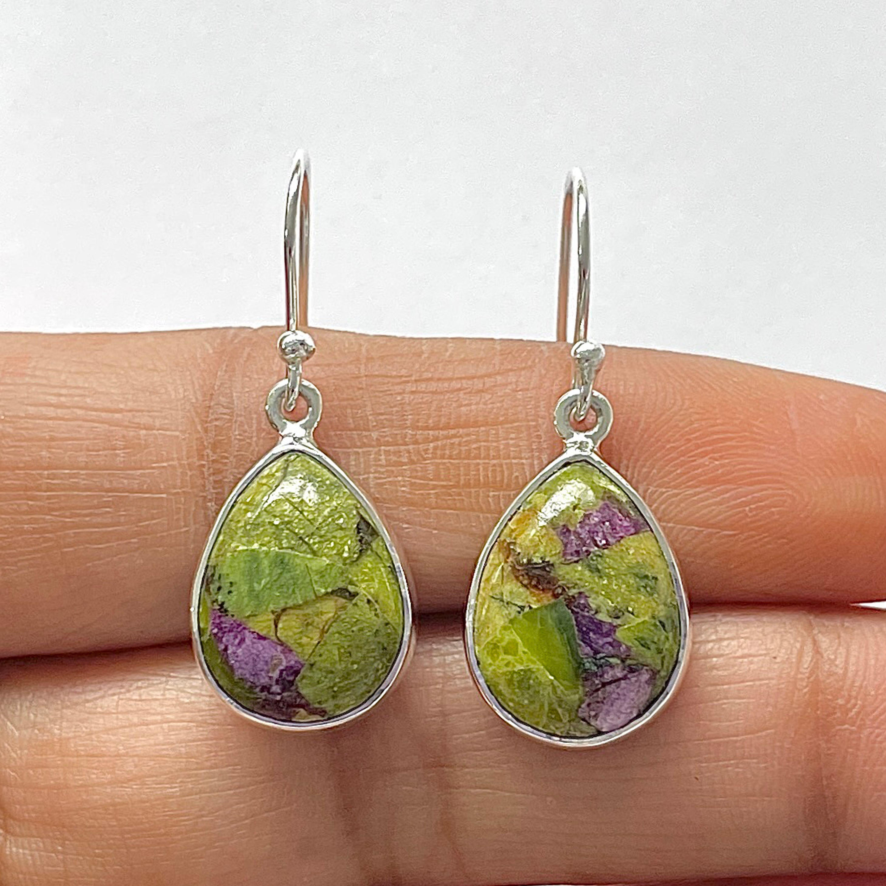 Stichtite Earring-(SCT-3-13)