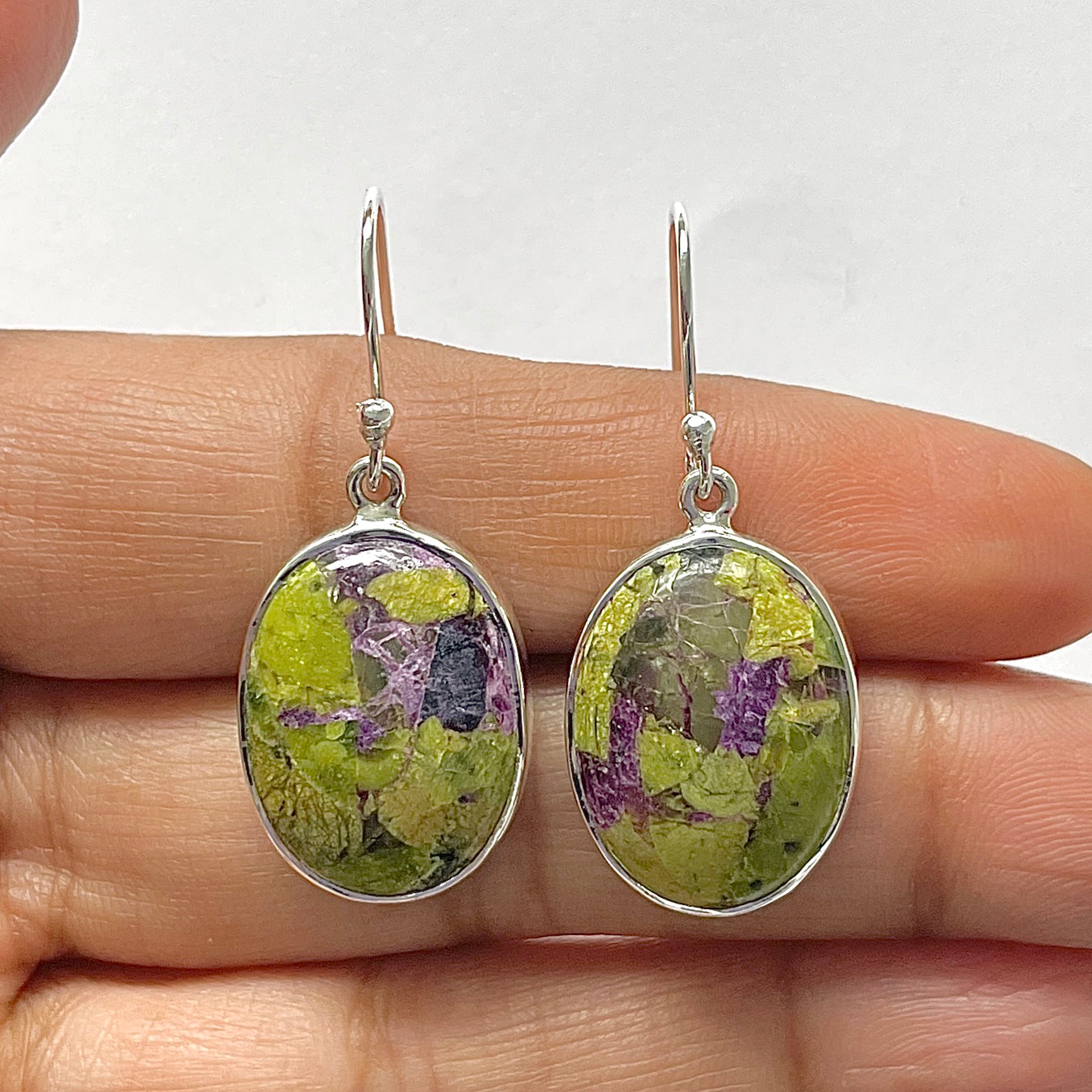 Stichtite Earring-(SCT-3-14)