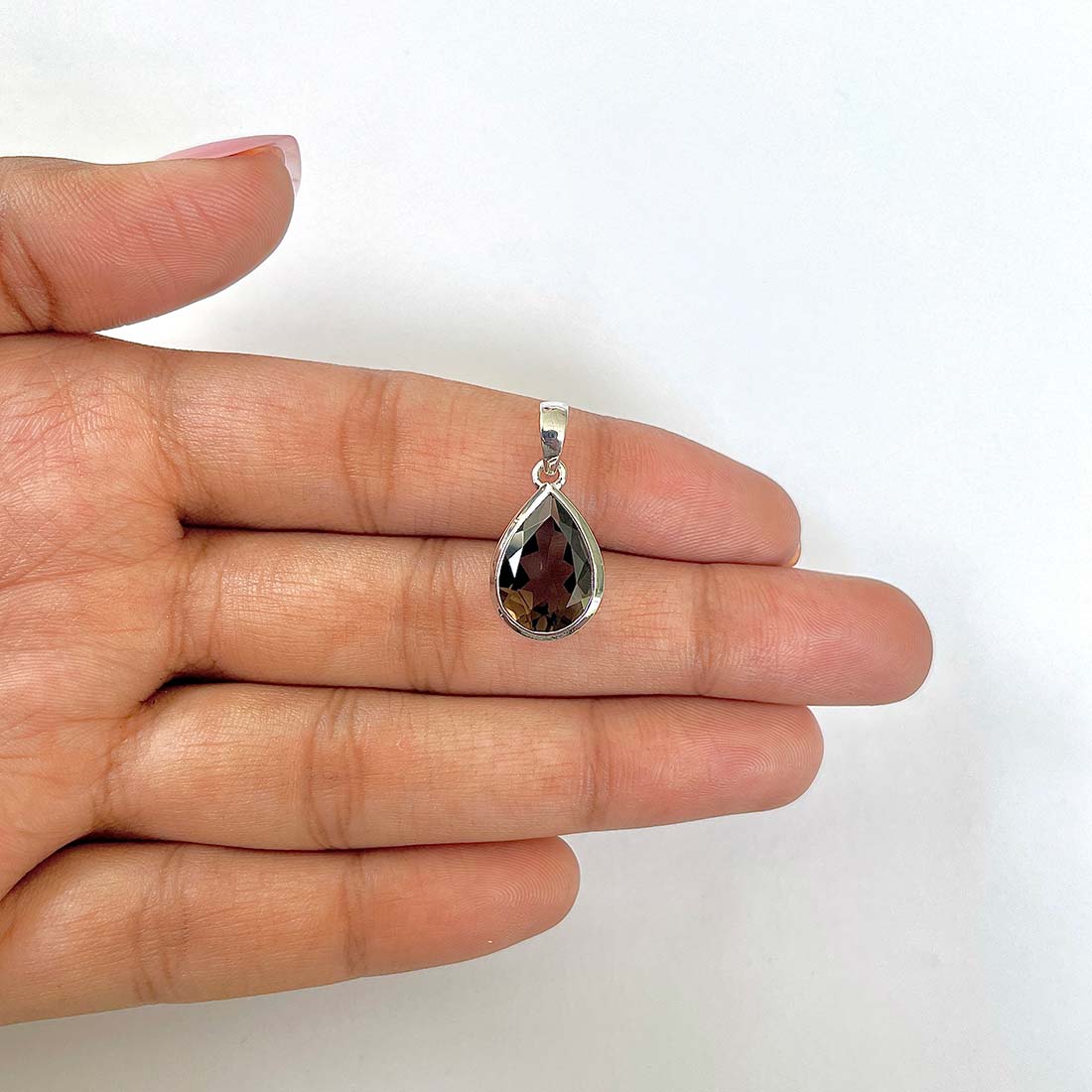 Smoky Pendant-(SMY-RDP-463)