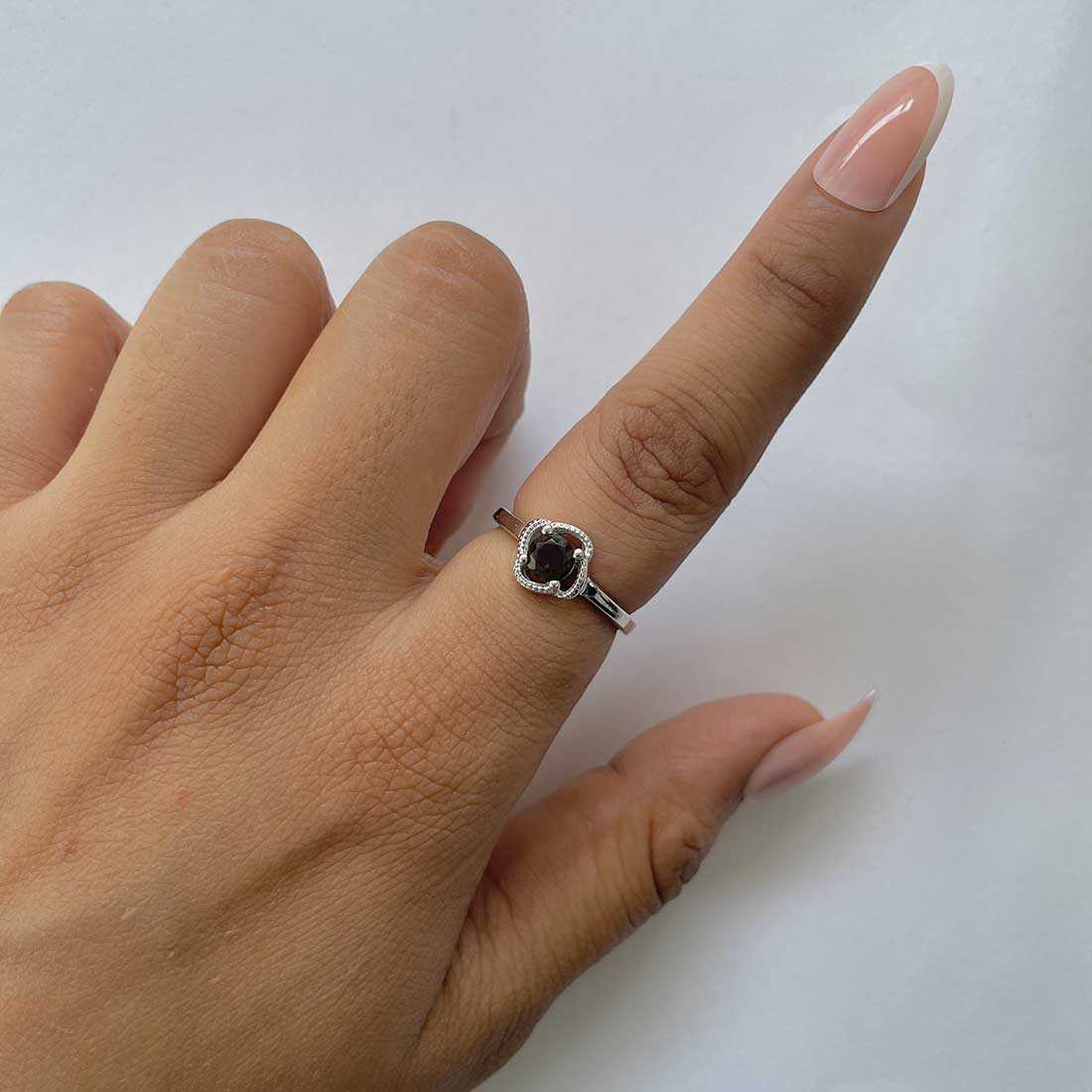 Smoky Ring-(SMY-RDR-27.)