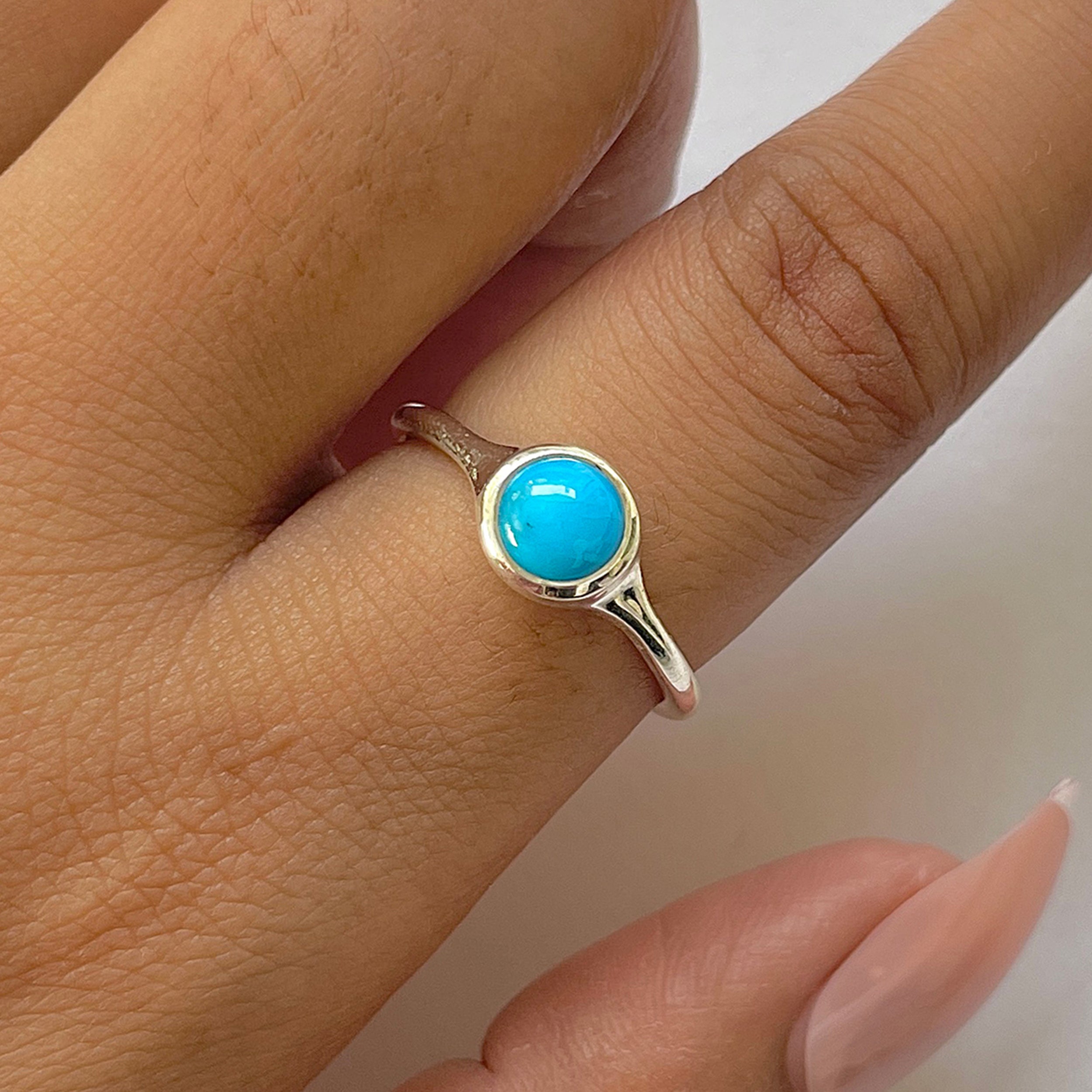 Turquoise Ring-(TRQ-RDR-2529.)