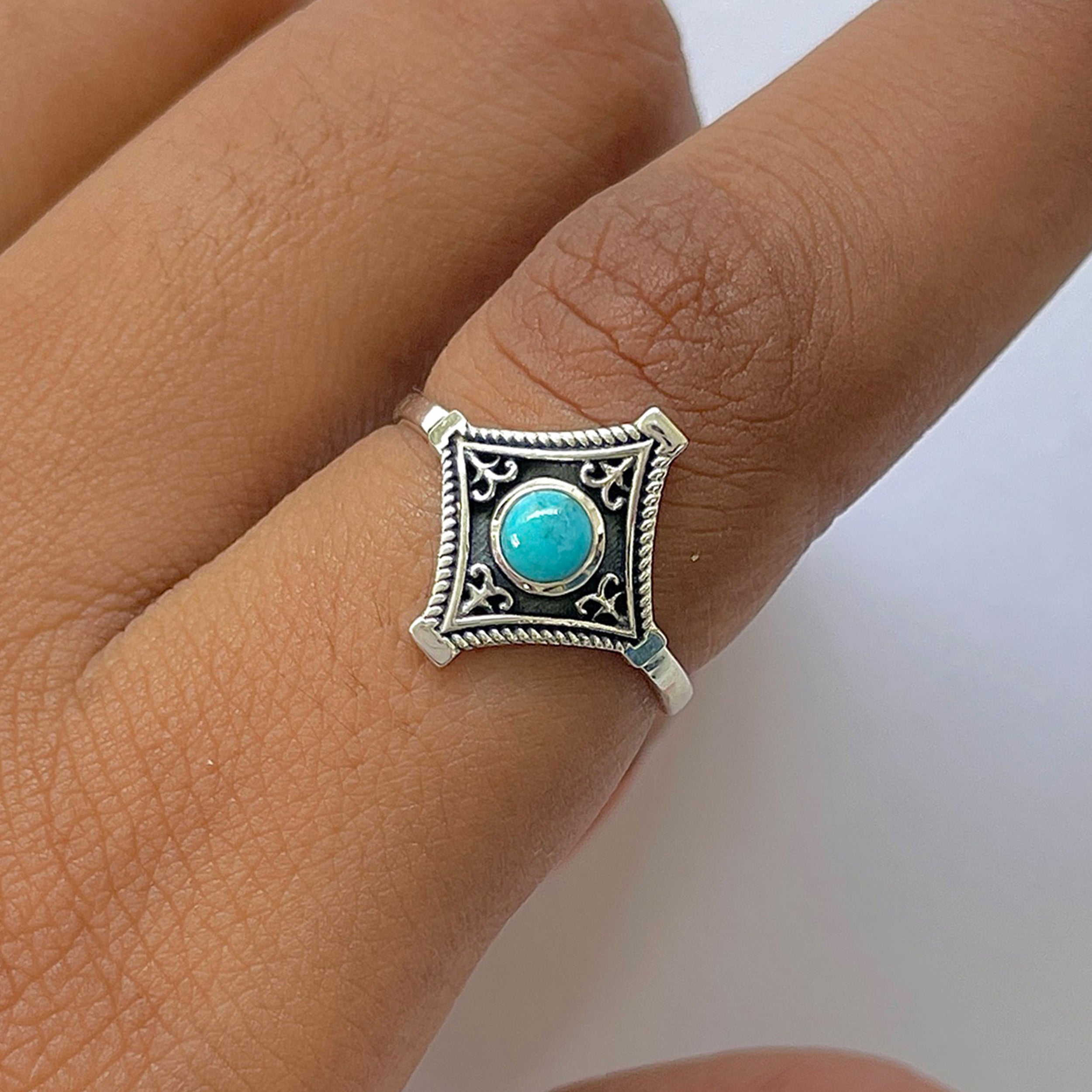 Turquoise Ring-(TRQ-RDR-750.)