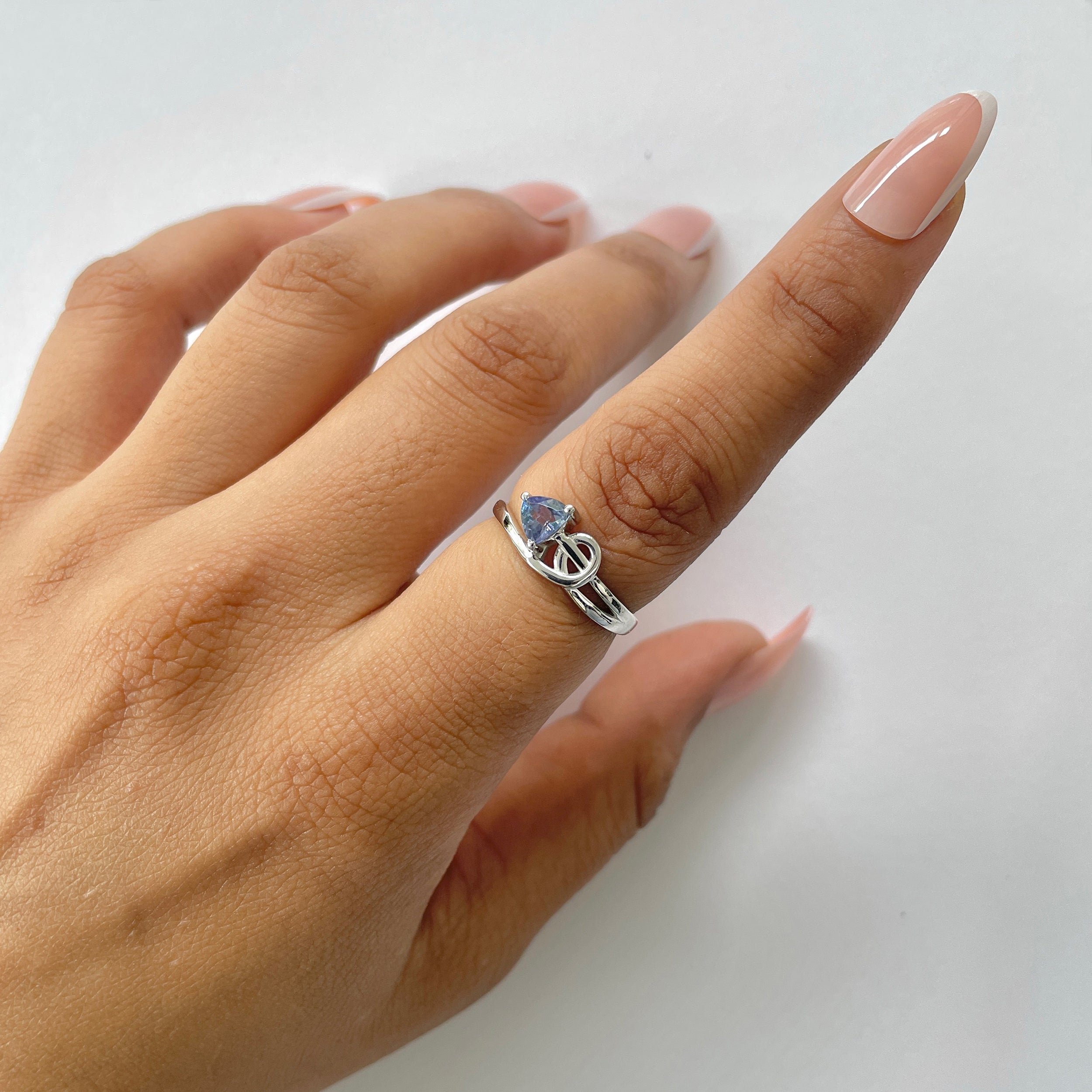 Tanzanite Ring-(TZN-RDR-2628.)