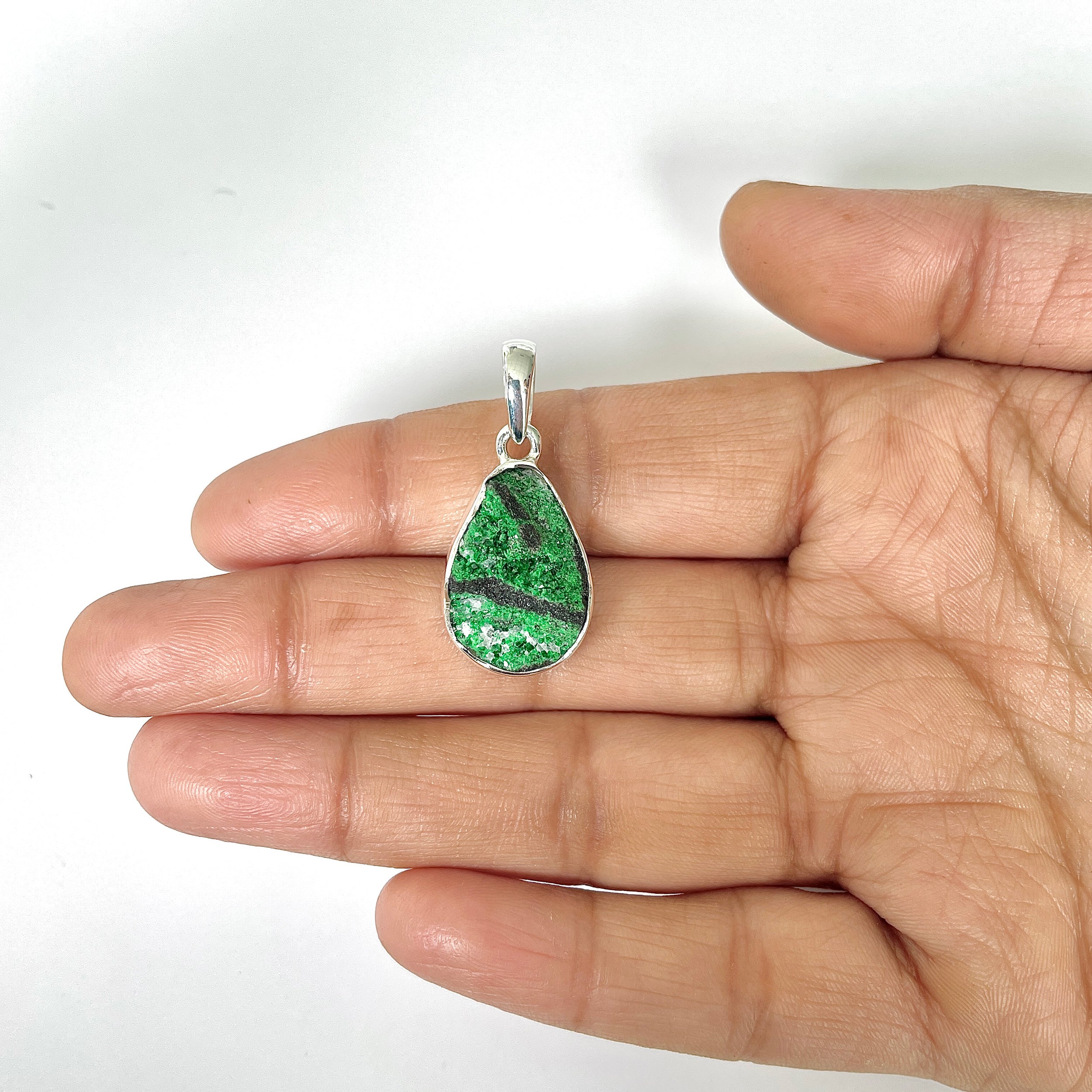 Uvarovite Pendant-(UVR-1-16)