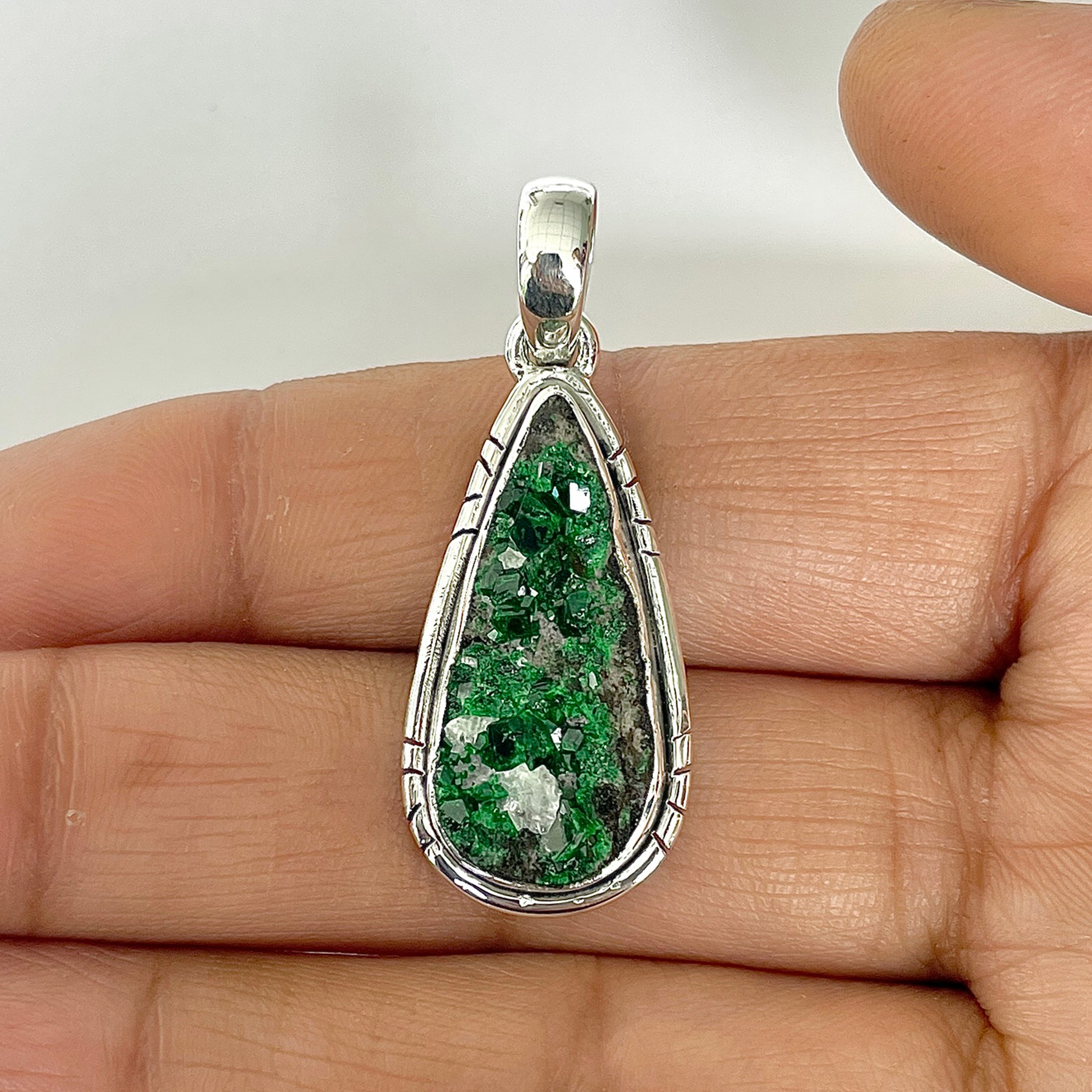 Uvarovite Pendant-(UVR-1-35)