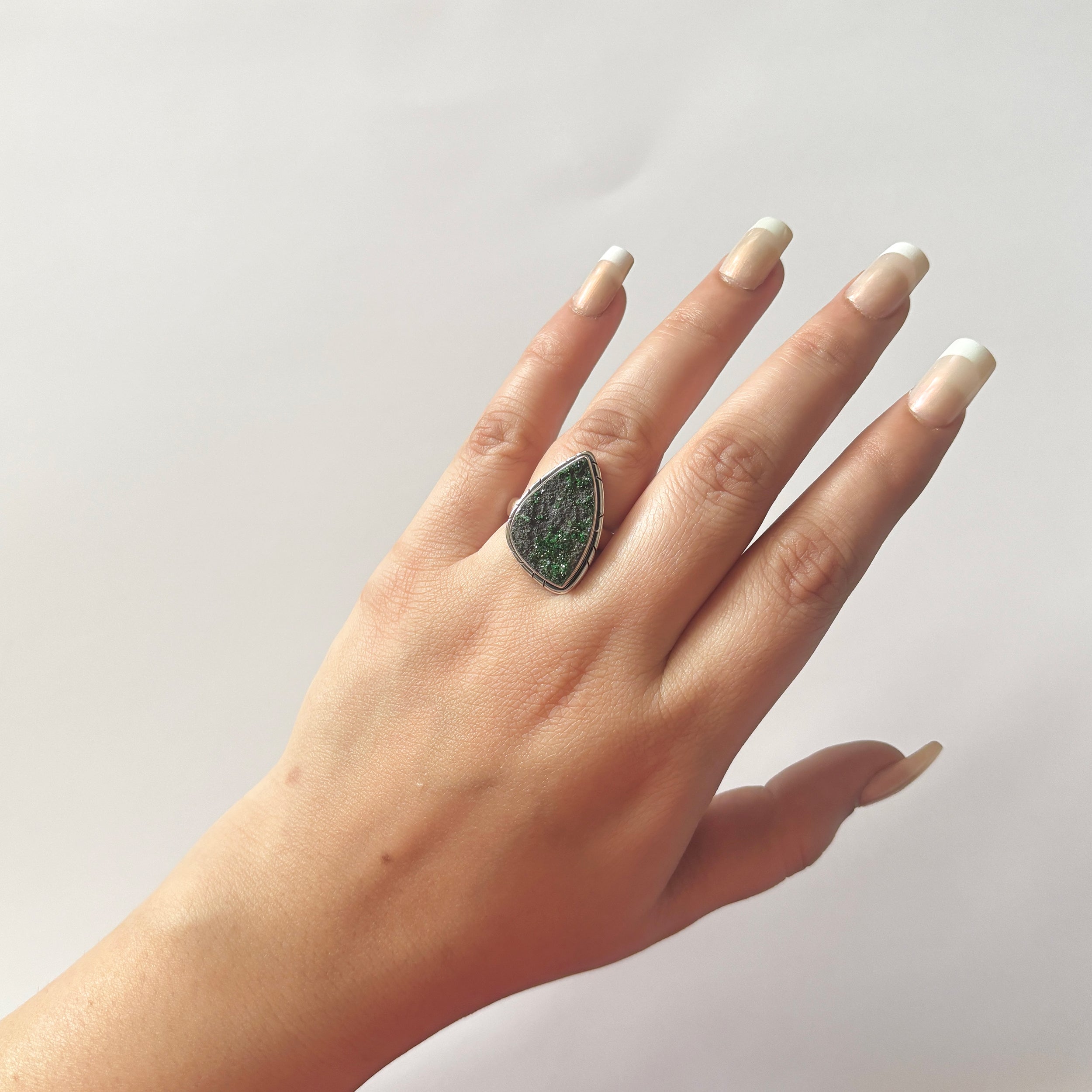 Uvarovite Ring-(UVR-2-48)