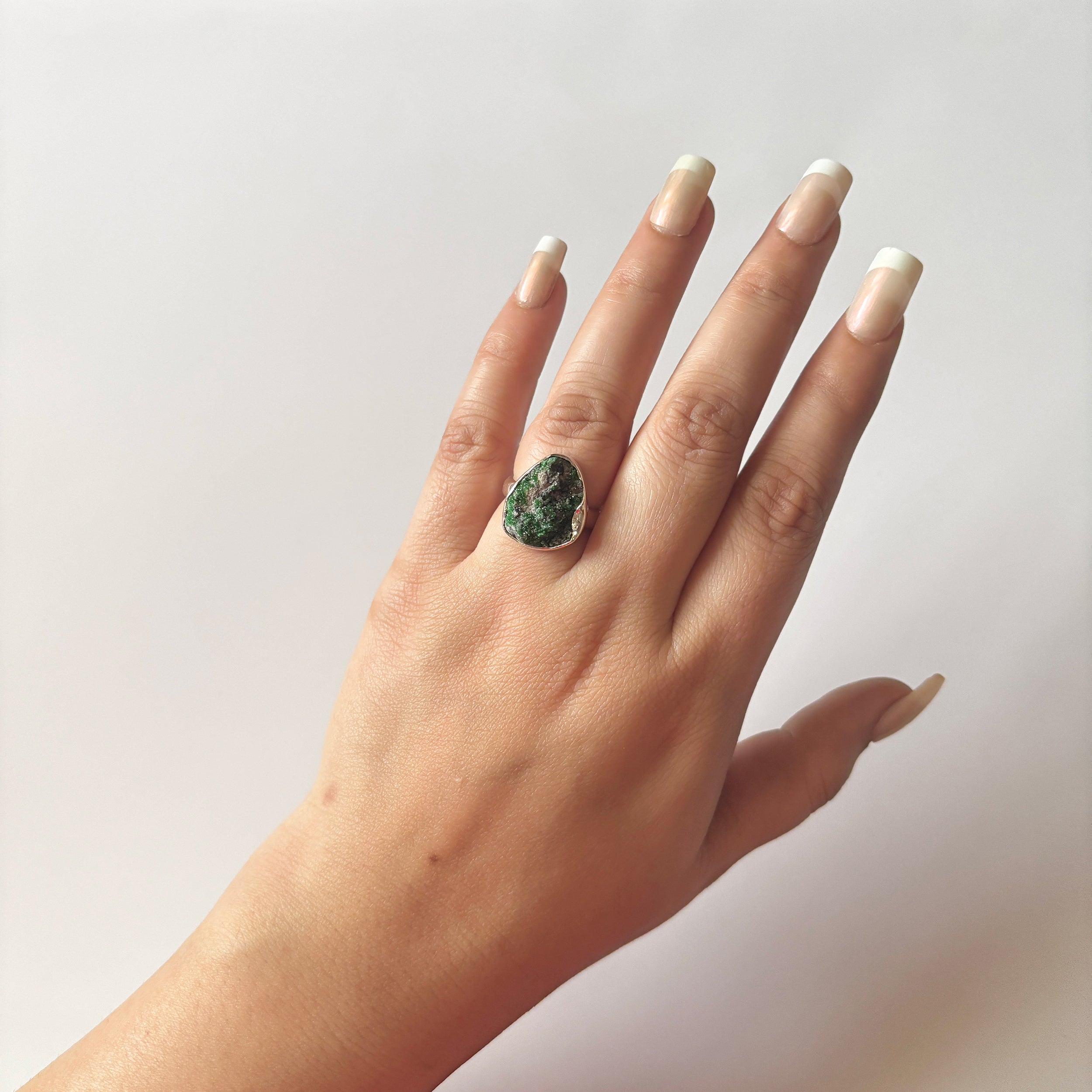 Uvarovite Ring-(UVR-2-94)