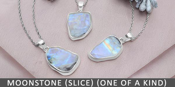 Moonstone-Cut