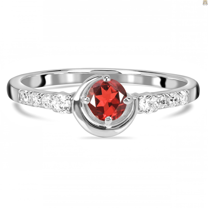Garnet & White Topaz Ring GAR-RDR-2292.