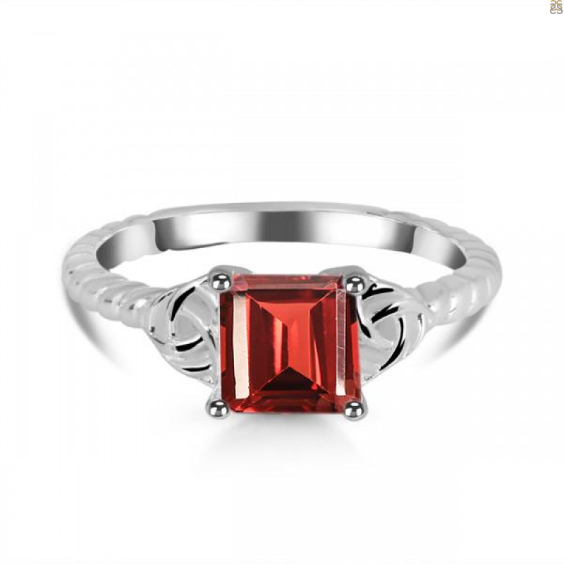 Garnet Ring GAR-RDR-2844.