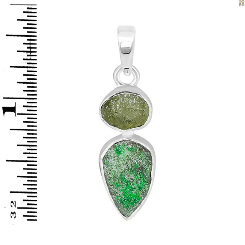Uvarovite Pendant-2SP UVR-1-357
