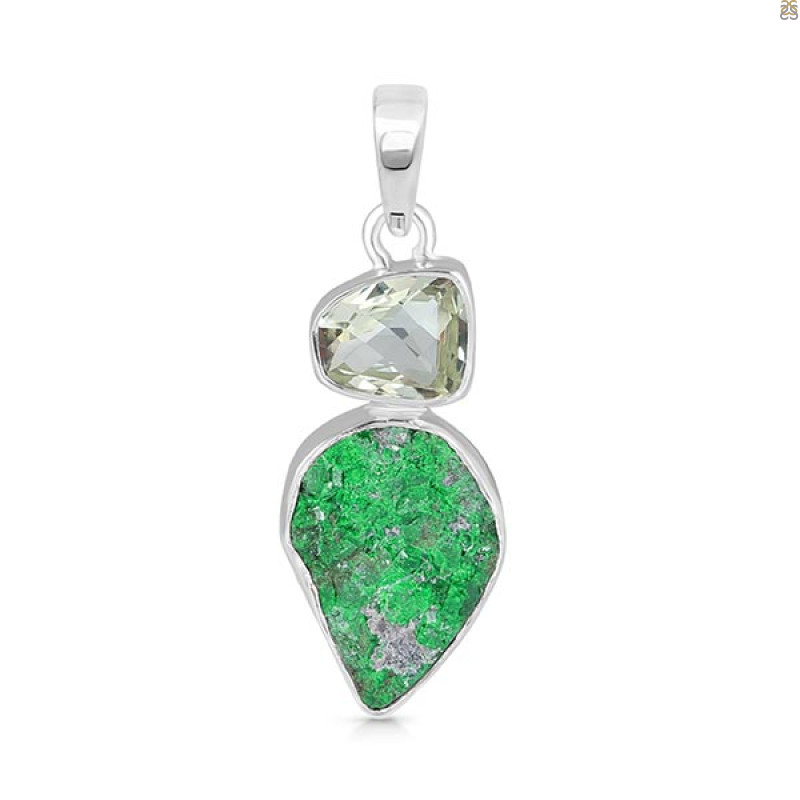 Uvarovite Pendant-2SP UVR-1-369
