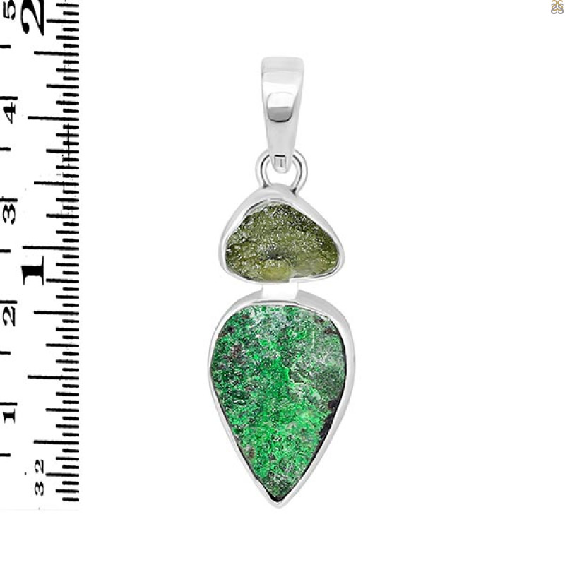 Uvarovite Pendant-2SP UVR-1-382