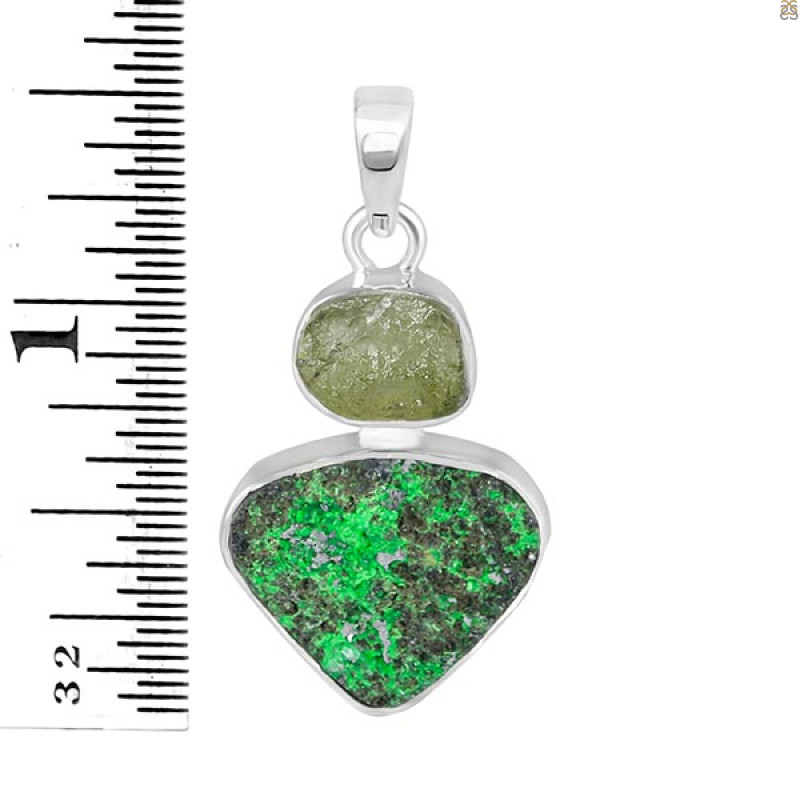 Uvarovite Pendant-2SP UVR-1-393