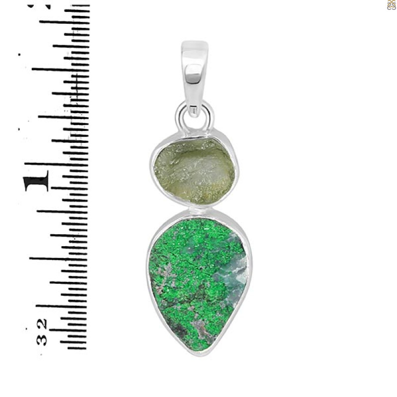 Uvarovite Pendant-2SP UVR-1-404