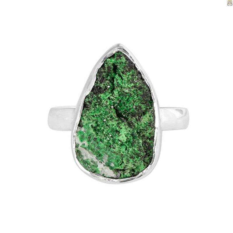 Uvarovite Ring-R-Size-8 UVR-2-120