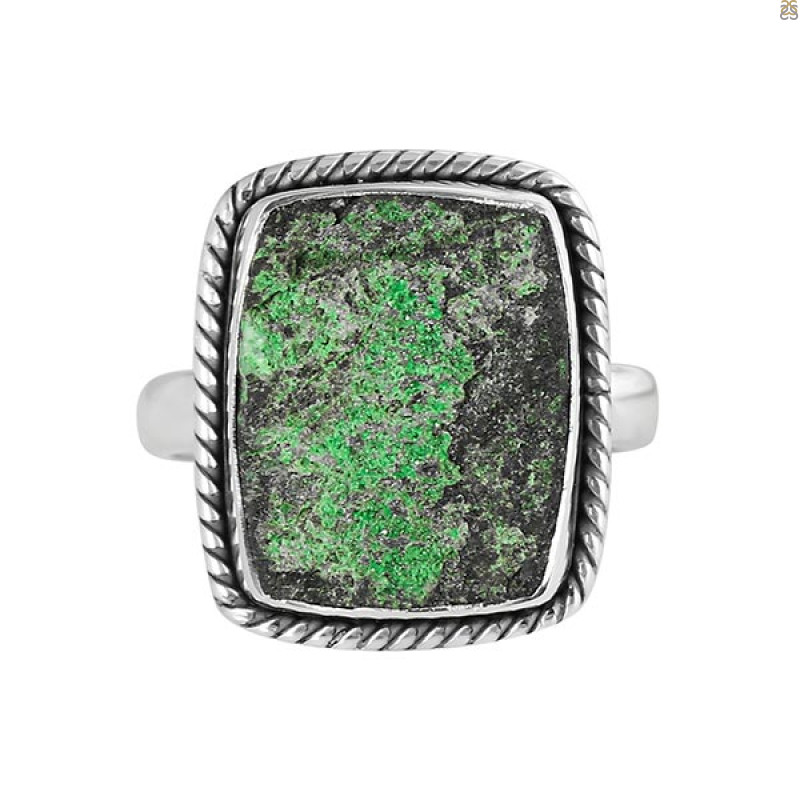 Uvarovite Ring-R-Size-8 UVR-2-261
