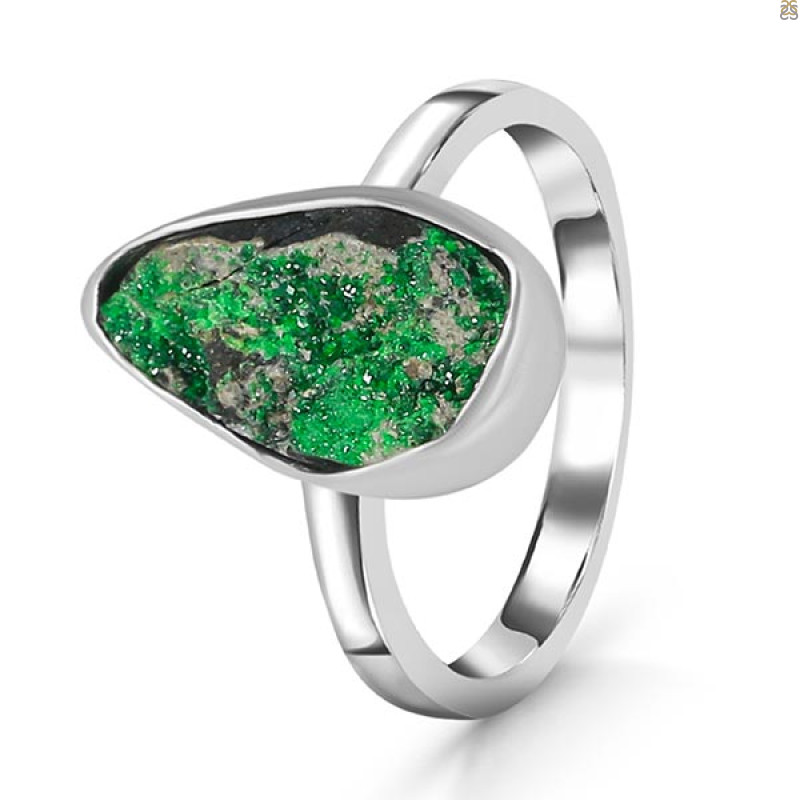 Uvarovite Ring-R-Size-8 UVR-2-661