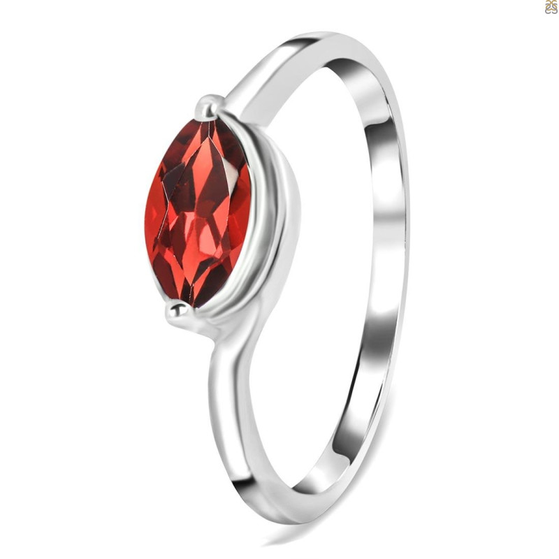 Garnet Ring
