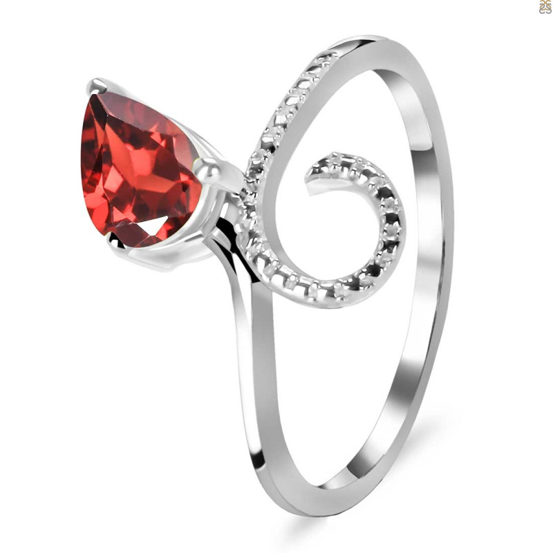 Garnet Ring