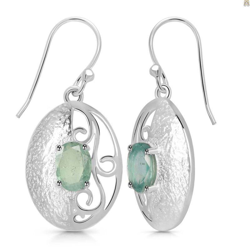 Kyanite (Green) Earring