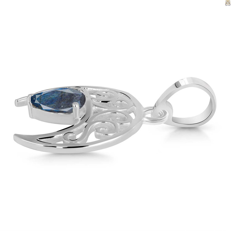 Labradorite Crescent Moon Pendant LBD-RDEP-890.