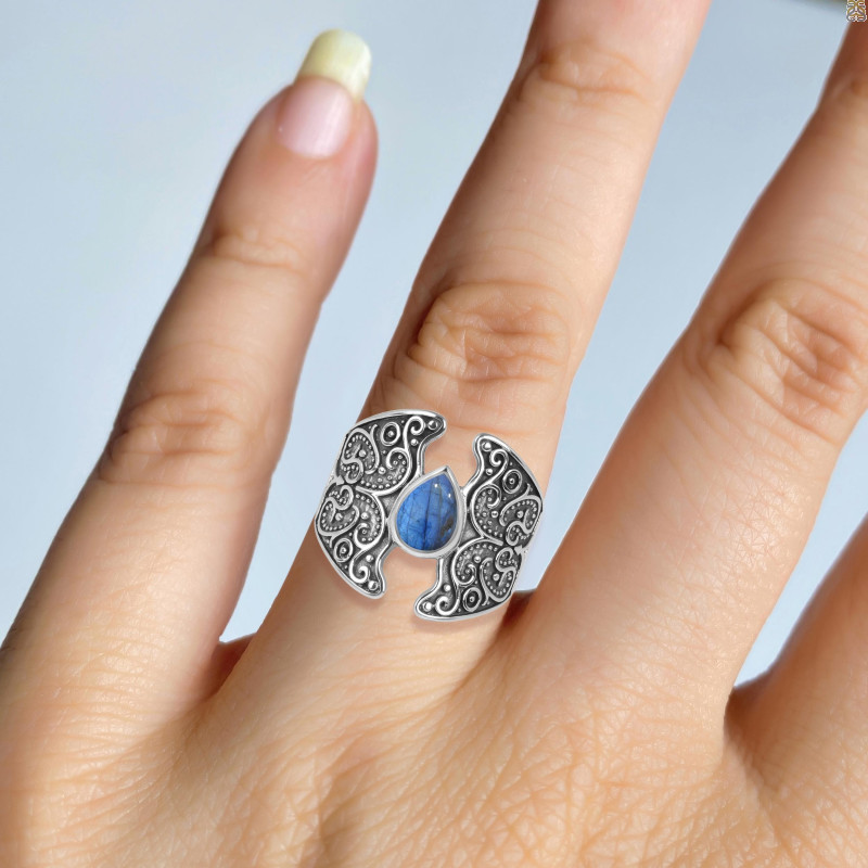 Labradorite Ring LBD-RDR-1256.