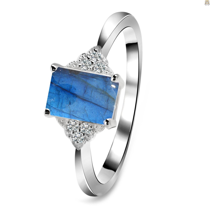 Labradorite & White Topaz Ring