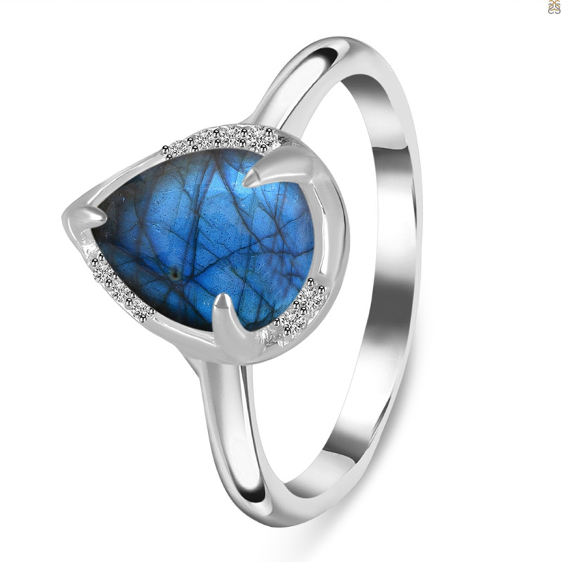 Labradorite & White Topaz Ring