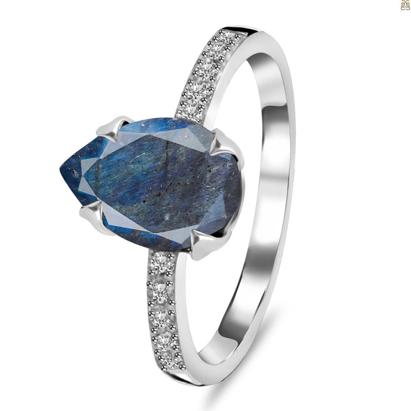 Labradorite & White Topaz Ring