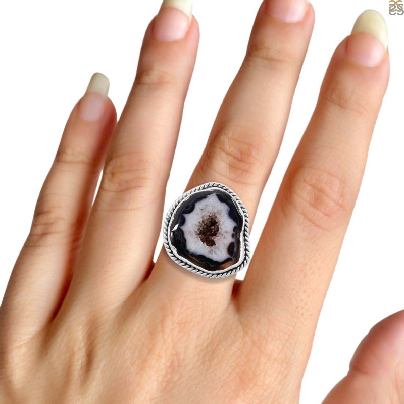 Agate (Black) Ring-R-Size-8 ABL-2-84