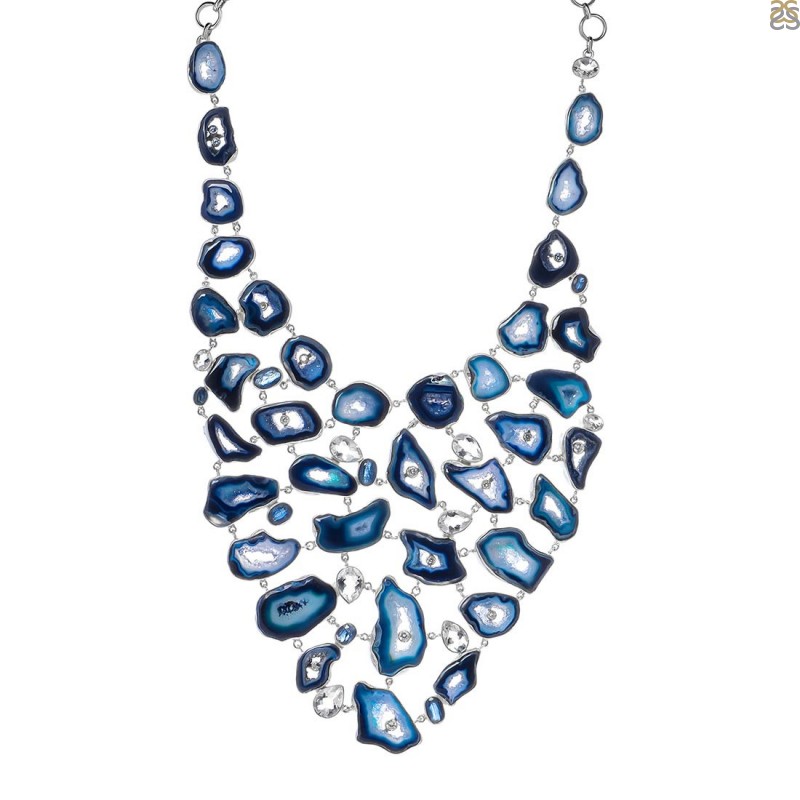 Blue Crystal Beads & White Pearl Kundan Necklace-FV00535 in Dindigul at  best price by Fashionvalley - Justdial