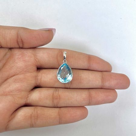 Blue Topaz Pendant