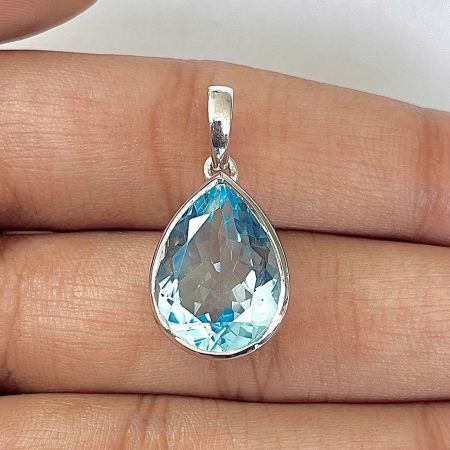 Blue Topaz Pendant