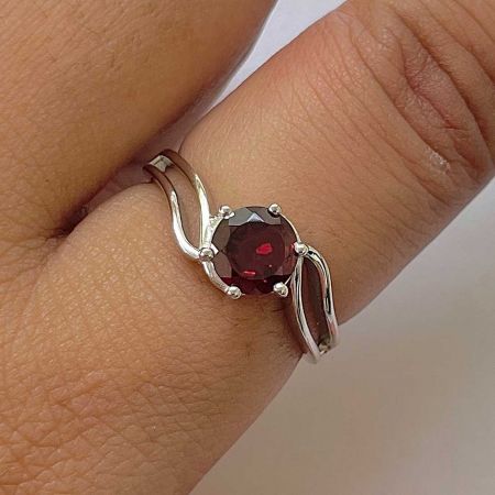 Garnet Ring