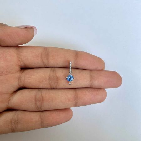 Kyanite Pendant