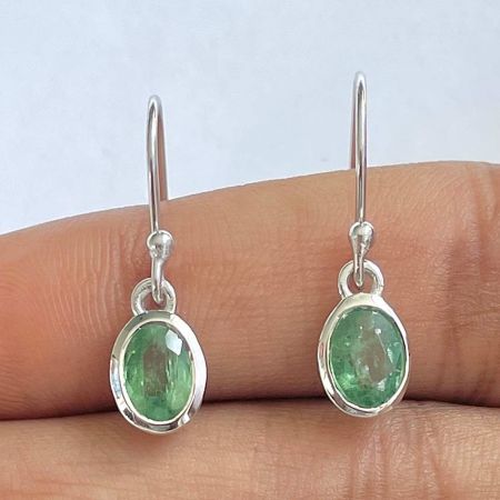 Kyanite (Green) Earring